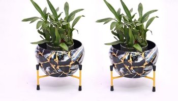 Amazon Brand – Solimo Tripod Stand | Set Of 2 | Flower Design | Iron | Black