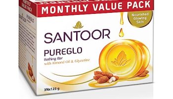 Santoor Pureglo Glycerine Soap With Almond Oil And Glycerine, 125G For Nourished Glowing Skin