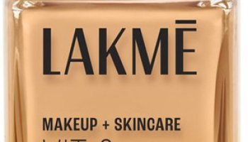 Lakmé Vitc Srglow Skin Perfecting Tint Warm Crme W120 Foundation(Warm Crme, 25 Ml)