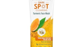 Himalaya Dark Spot Clearing Turmeric Face Wash | Reduce Dark Spots In 7 Days | Organically Sourced & Cold-Pressed Turmeric | 100Ml