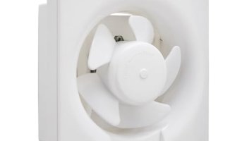 Amazon Basics Ventilation 6″ Fan | 30W | 5 Blades | 150 Mm | 5.6 Db Low Noise | Window Mount | Wall Switch Control | White Plastic